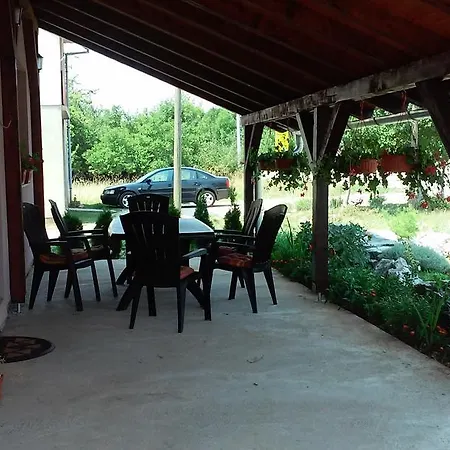 Laura Gracac (Zadar)